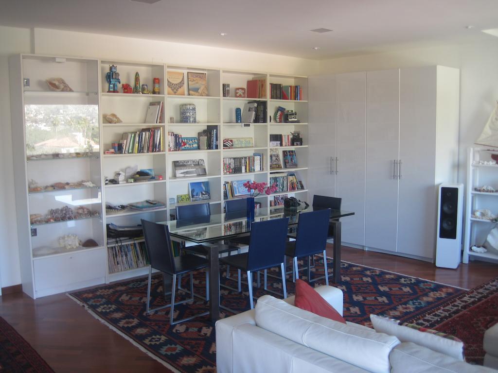 Mondello Luxury Apartment On The Beach Room photo